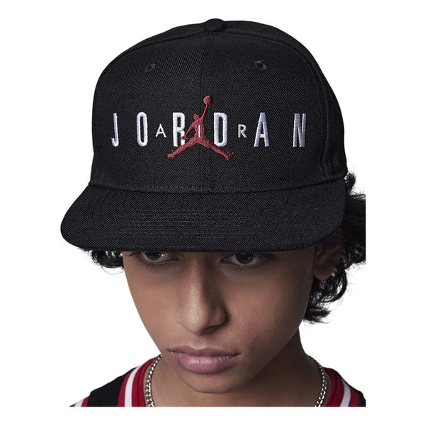9A0128-023 ? NIKE HADDAD CAP
