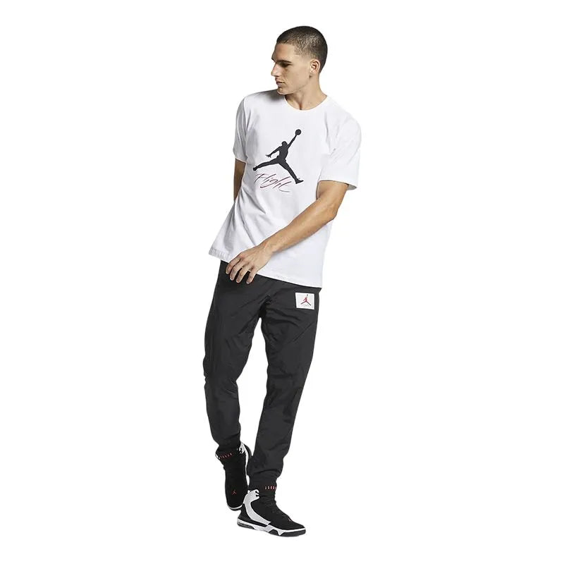 AO0664-100 ? NIKE BASKETBALL SS T-SHIRT