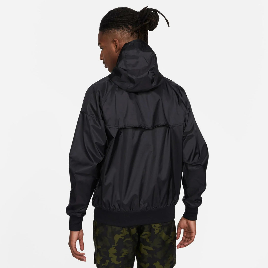 NIKE SPORTSWEAR JACKETS & SWEATSHIRTS | SKU: DA0001-010