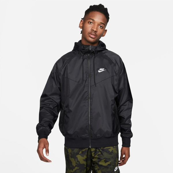 NIKE SPORTSWEAR JACKETS & SWEATSHIRTS | SKU: DA0001-010