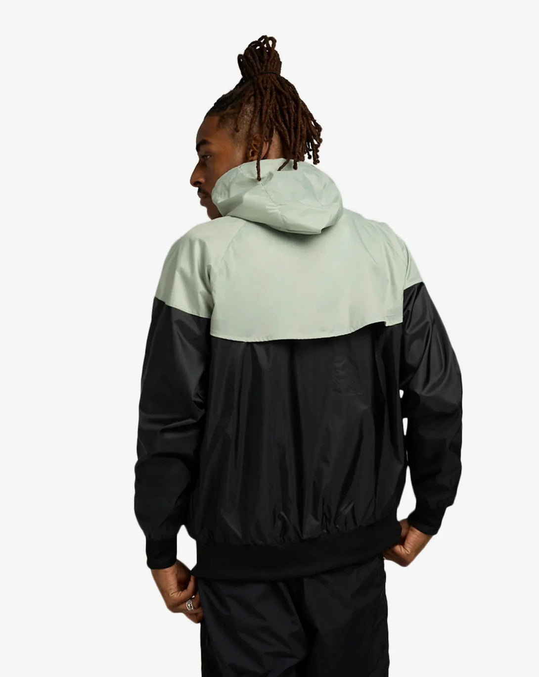 NIKE SPORTSWEAR JACKETS & SWEATSHIRTS | SKU: DA0001-018