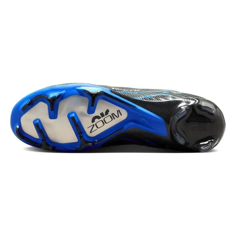 DJ4977-040 ? NIKE FOOTBALL SHOES - FG