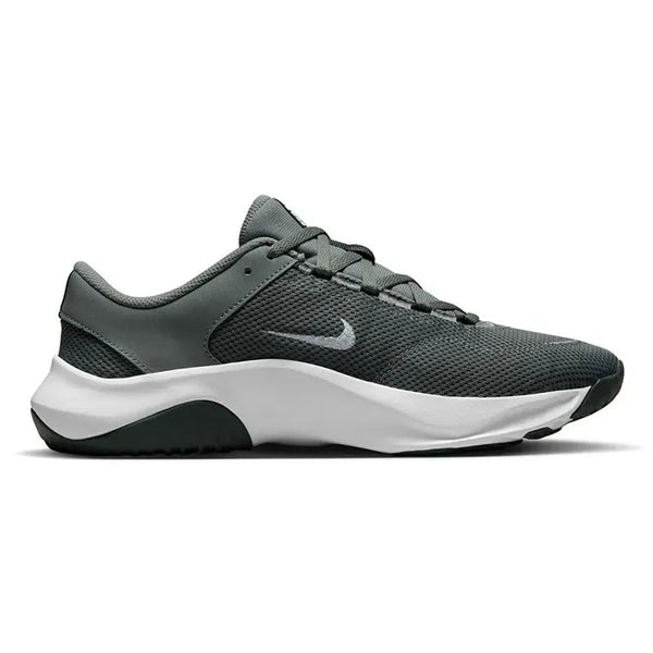 DM1120-002 ? NIKE FOOTBALL, BASEBALL, AT SHOES