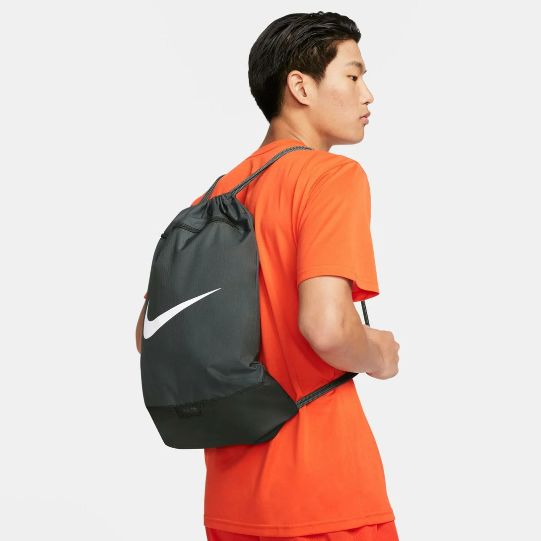NIKE NK BRSLA DRAWSTRNG - 9.5 (18L) | SKU : DM3978-068