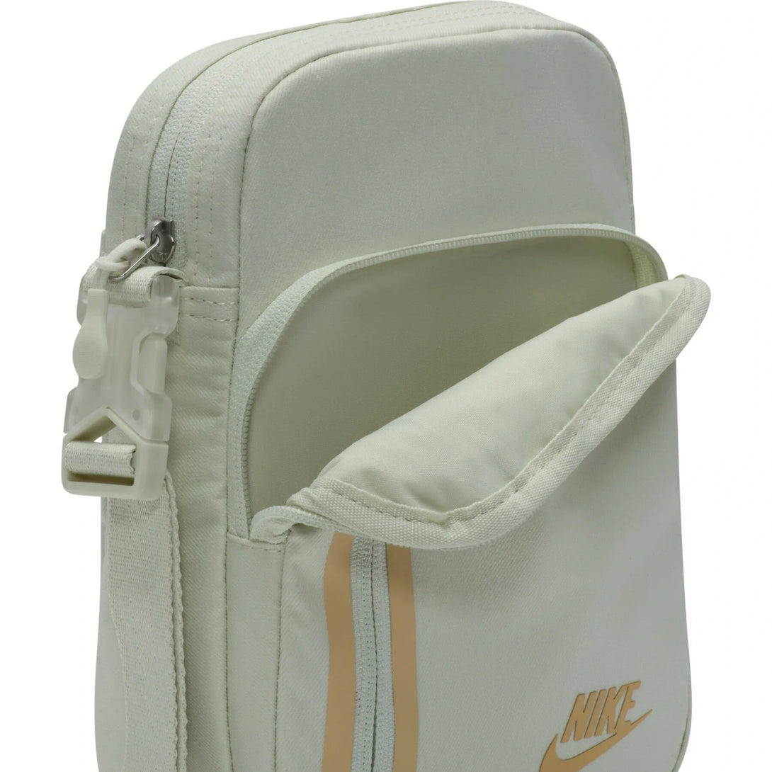 NIKE NK ELMNTL PRM CRSSBDY | SKU : DN2557-020