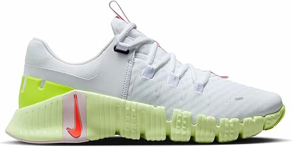 DV3950-104 | NIKE WOMEN SHOES