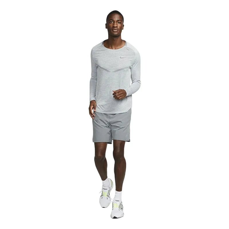DV9357-084 ? NIKE RUNNING SHORT 2 IN 1
