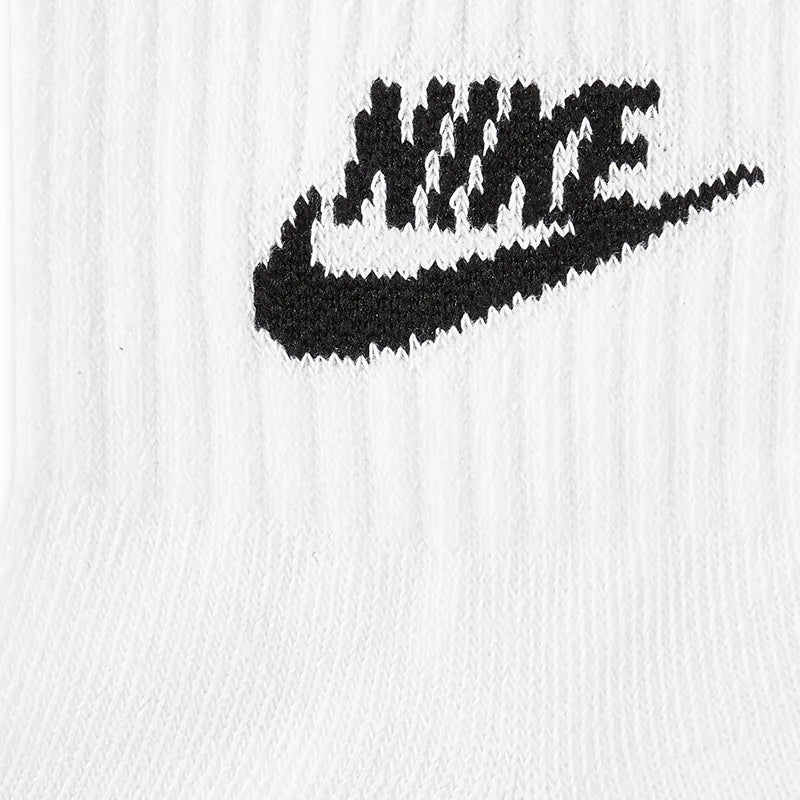DX5074-911 ? NIKE NOT SPORTS SPECIFIC ONE QUARTER SOCK