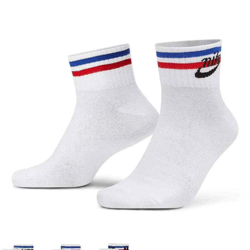 DX5080-100 ? NIKE NOT SPORTS SPECIFIC ONE QUARTER SOCK