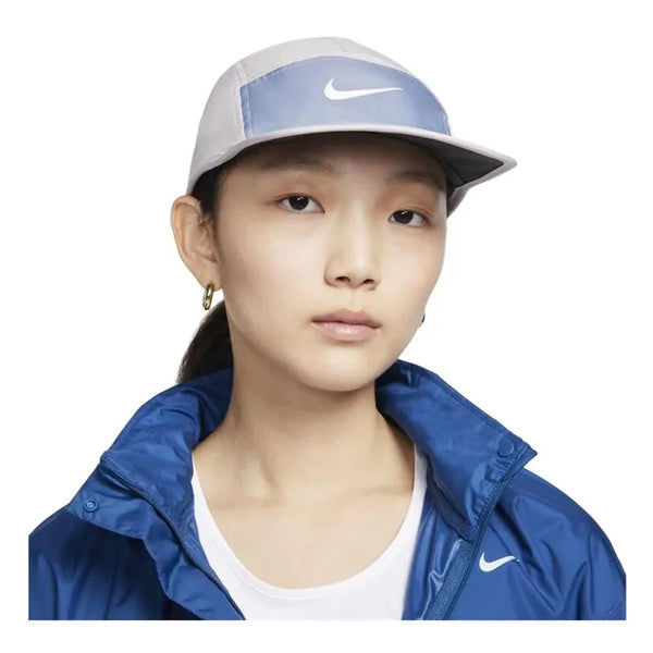 FB5624-019 ? NIKE NOT SPORTS SPECIFIC CAP