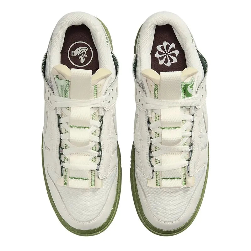 FJ4192-001 ? NIKE DUNK SHOES