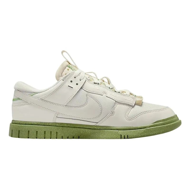 FJ4192-001 ? NIKE DUNK SHOES