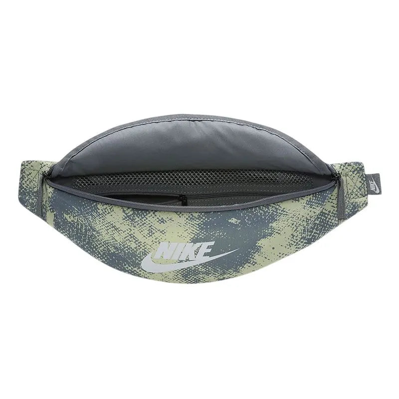 FN0890-371 ? NIKE NOT SPORTS SPECIFIC WAISTPACK