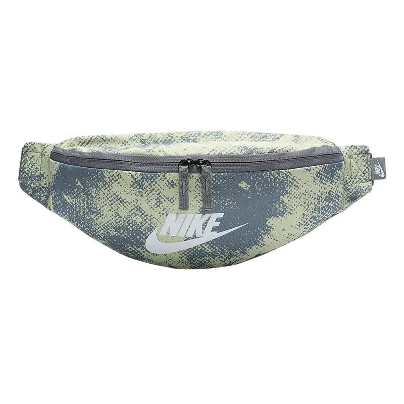 FN0890-371 ? NIKE NOT SPORTS SPECIFIC WAISTPACK