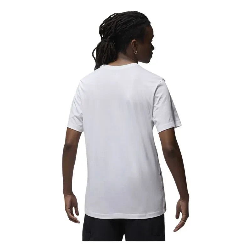 FN6025-100 ? NIKE BASKETBALL SS T-SHIRT