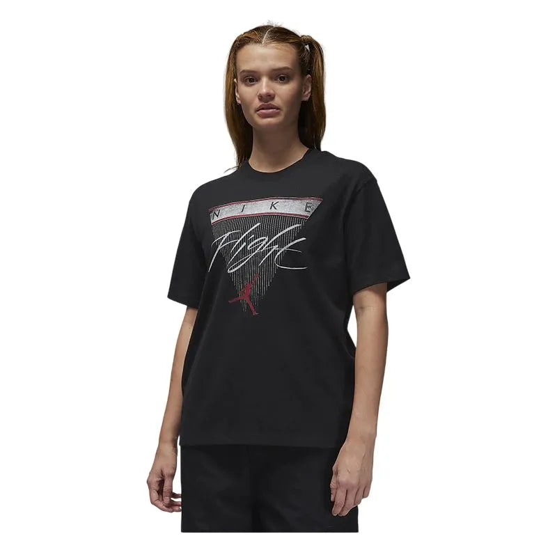 FQ3240-010 ? NIKE BASKETBALL SS T-SHIRT