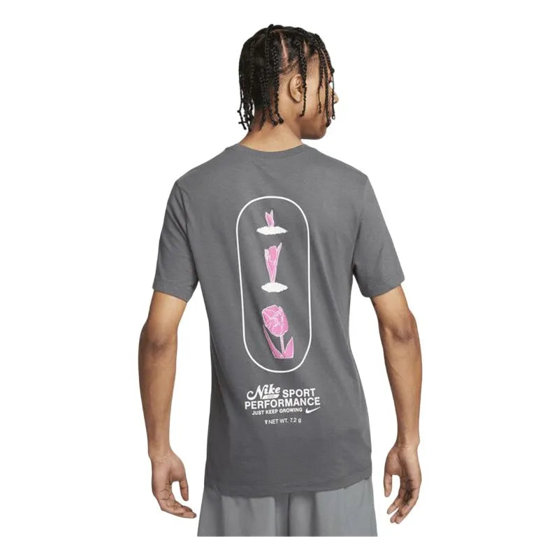 FQ3880-068 ? NIKE TRAINING SS T-SHIRT