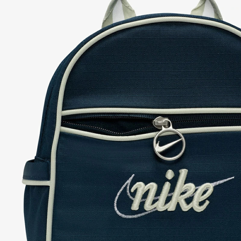 NIKE NSW FUTURA 365 MINI BKPK-RETRO | SKU : FQ5559-478