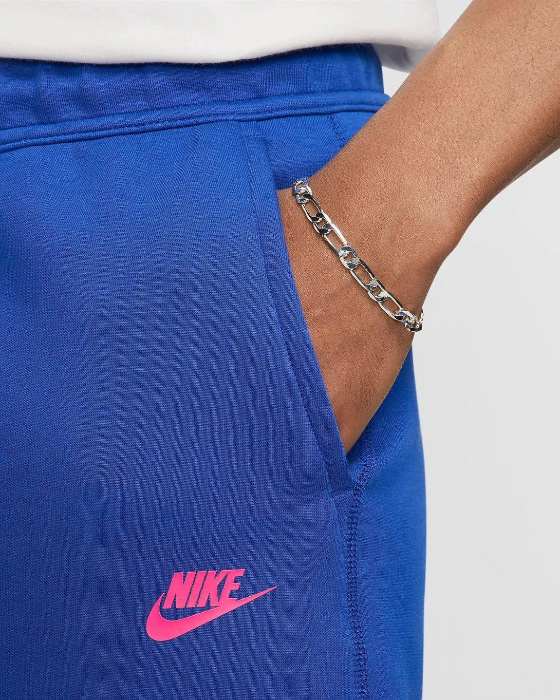NIKE SPORTSWEAR PANTS & SHORTS | SKU: FZ4710-480