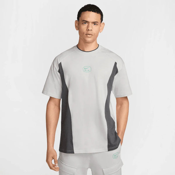 nike NIKE SPORTSWEAR TOPS & T SHIRTS | SKU : HM0182-025