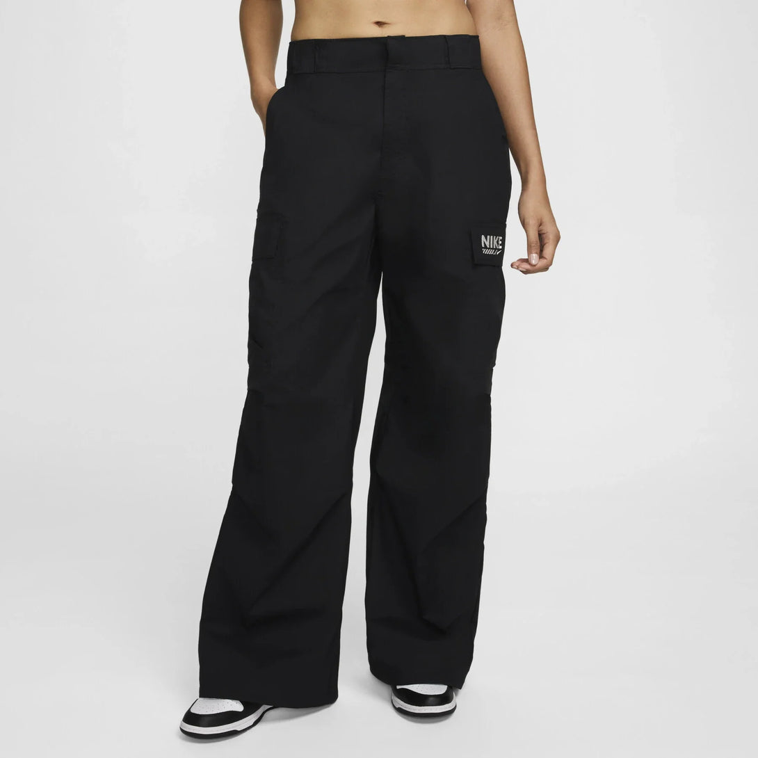 NIKE SPORTSWEAR PANTS & SHORTS | SKU: HM4322-010