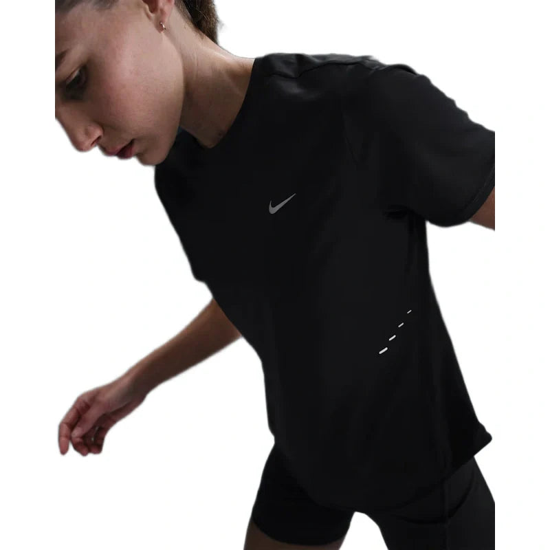 NIKE Black TOPS & T SHIRTS | SKU : HM9698-010