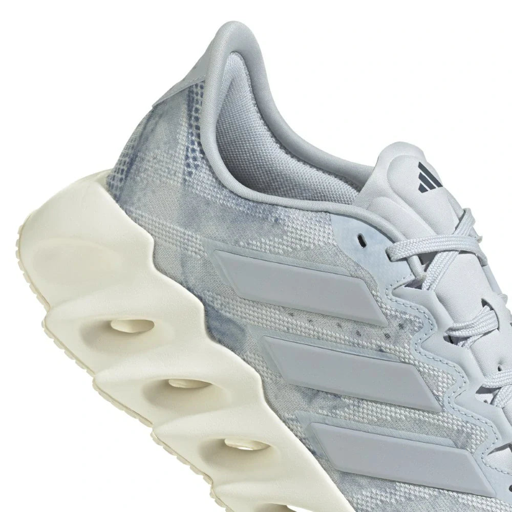 adidas RUNNING SHOES | SKU: ID0299