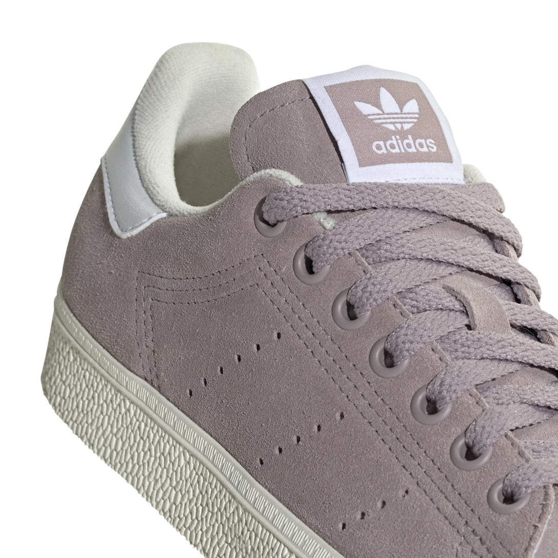 IE0433 | ADIDAS WOMEN SHOES
