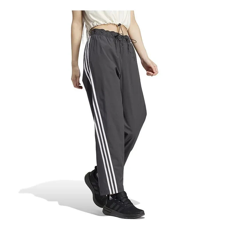 IP1567 ? ADIDAS NOT SPORTS SPECIFIC PANTS (1/1)