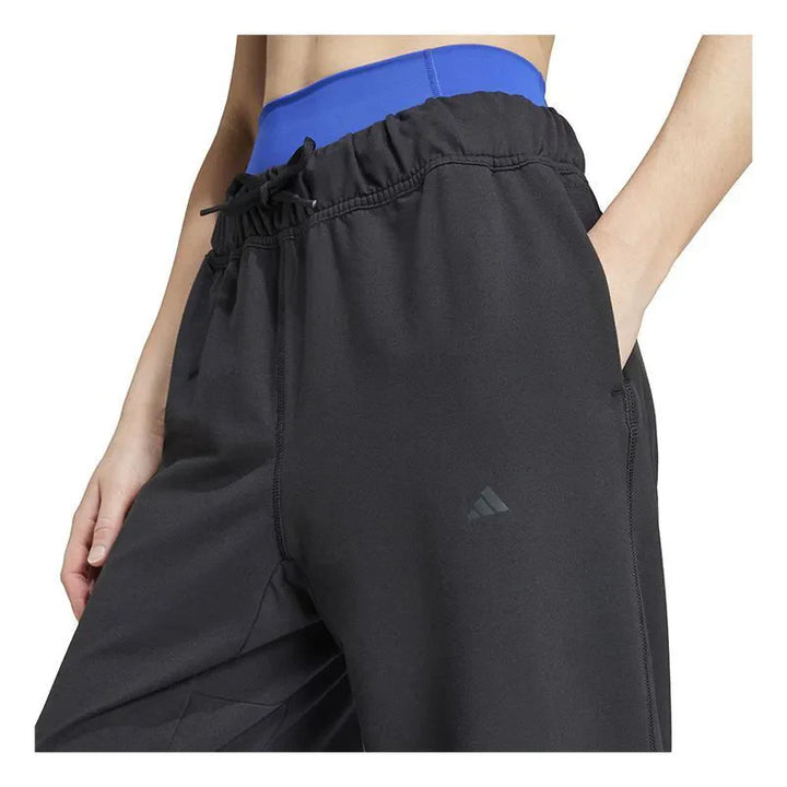 IV9220 ? ADIDAS TRAINING PANTS (1/1)