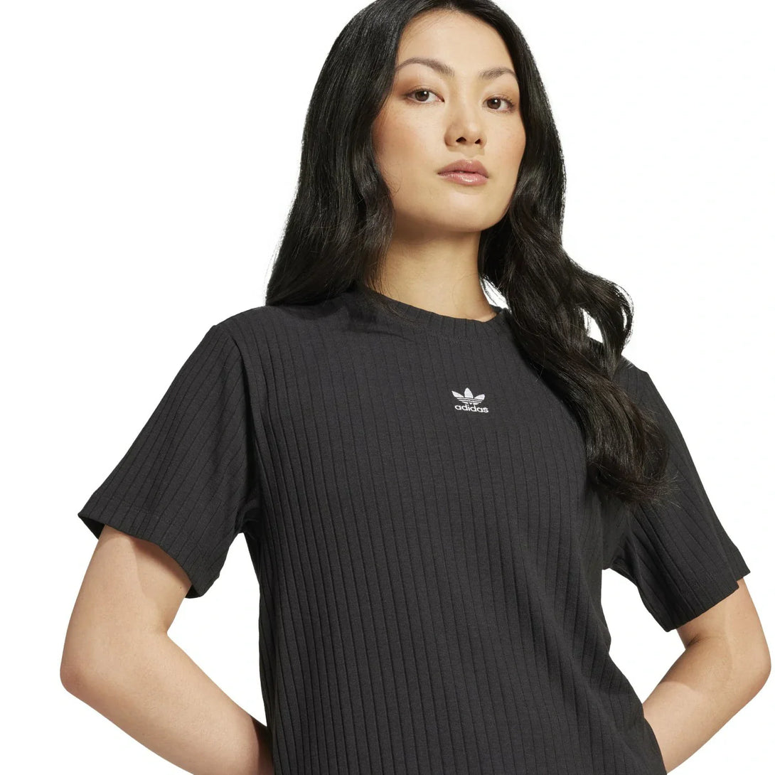 adidas TREFOIL ESSENTIALS-Black TOPS & T SHIRTS | SKU : JD1495