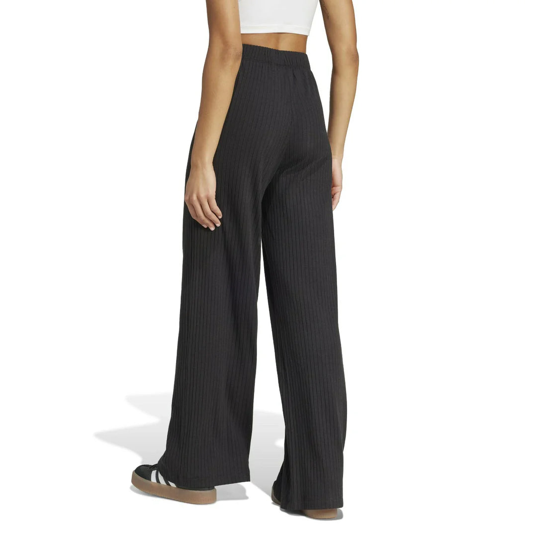 adidas TREFOIL ESSENTIALS-Black PANTS & SHORTS | SKU : JD1499