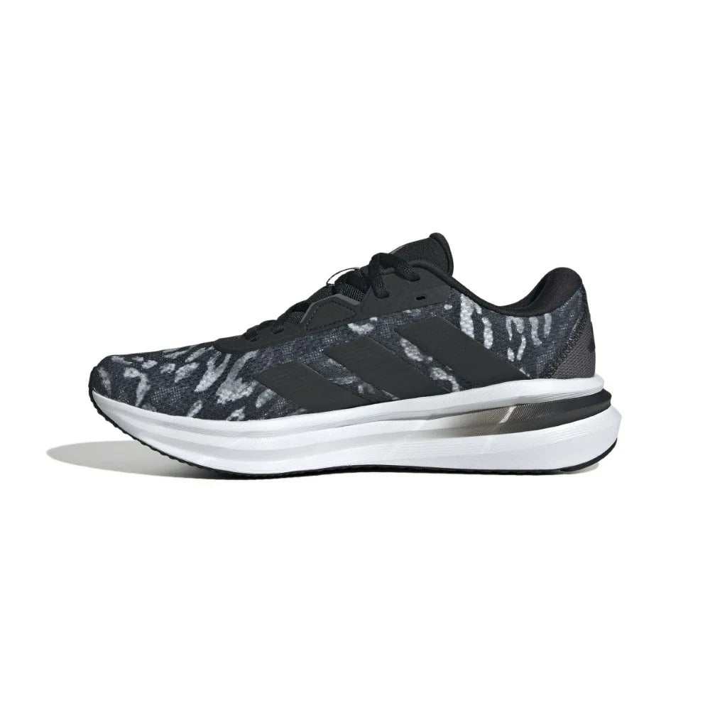 adidas RUNNING SHOES | SKU: JH7860