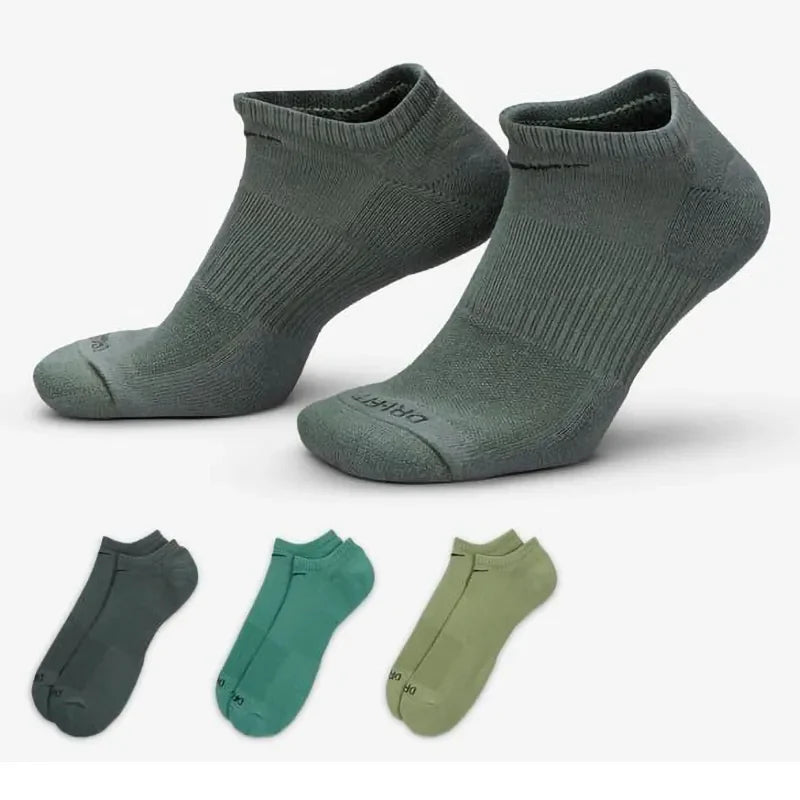 SX6889-935 ? NIKE NOT SPORTS SPECIFIC NO SHOW SOCK